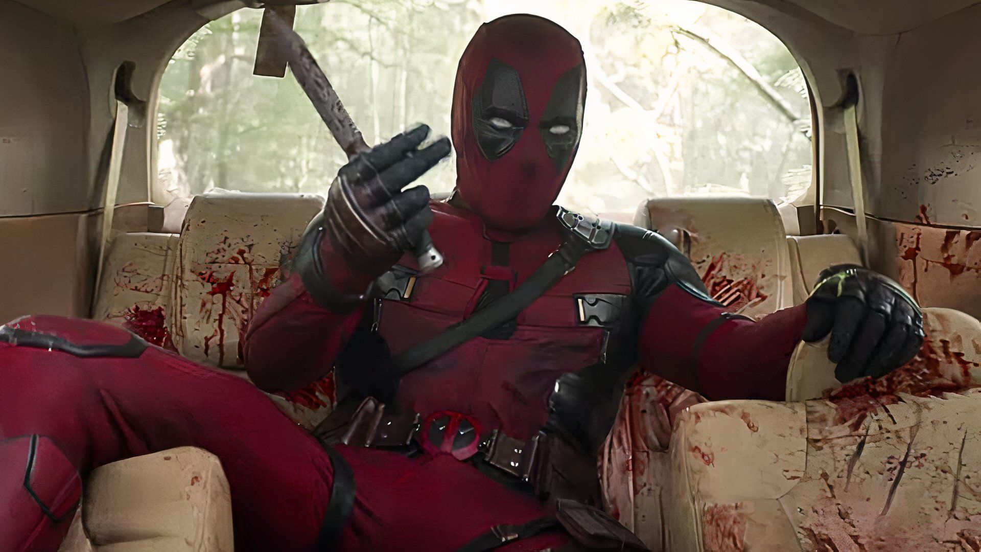 Ryan Reynolds « surpris » par Disney laisse Deadpool et Wolverine être « Hard R »