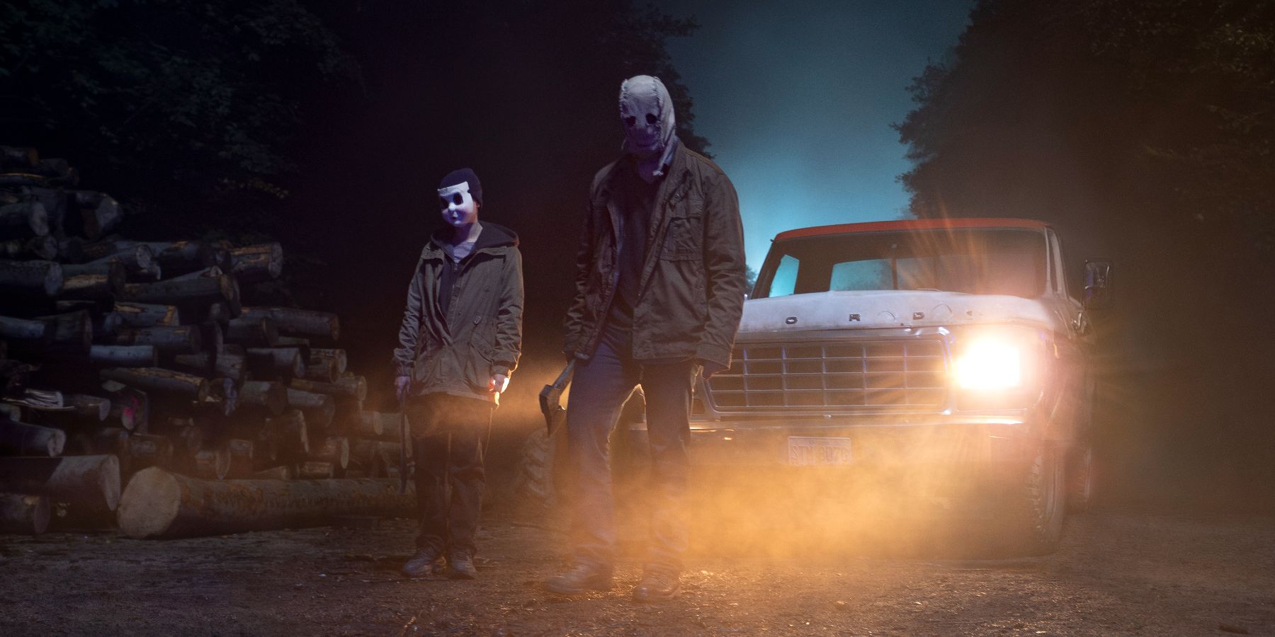 The Strangers : Chapitre 1 est-il une préquelle, un remake ou un redémarrage ? C'est compliqué...