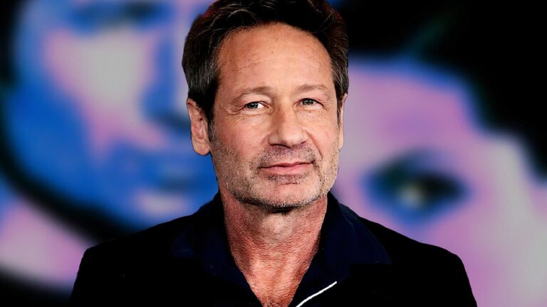 David Duchovny explique comment il a « découvert » Angelina Jolie dans son film de 1997