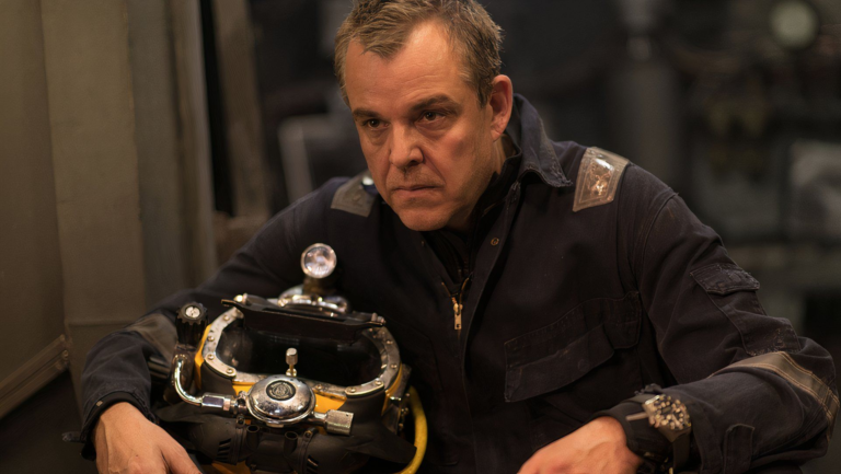 The Crow et Naked Gun Star sur les défis de la réinvention du populaire