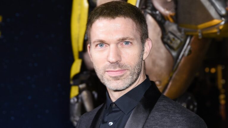 Travis Knight réalisera l'adaptation de Laika de « Piranesi » de Susanna Clarke