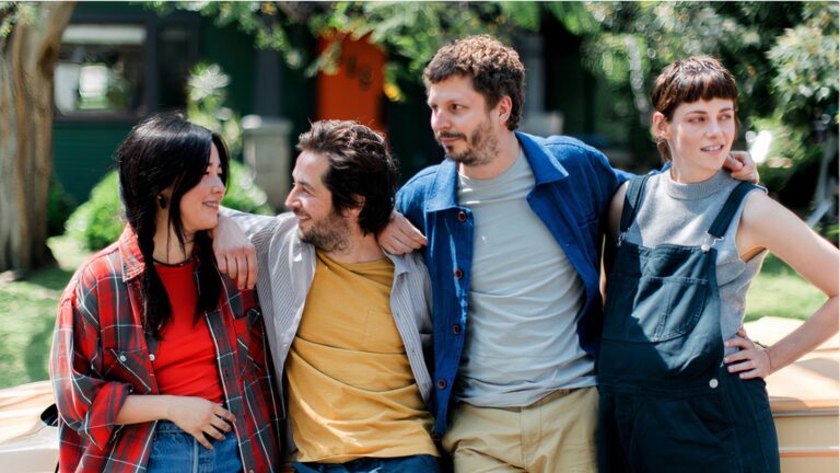 Une comédie fantastique sur le passage à l'âge adulte pour adultes