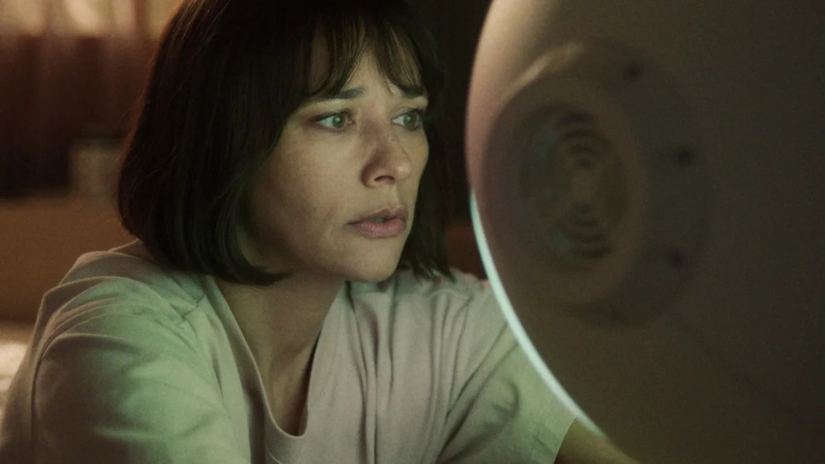 Critique de « Sunny » : Rashida Jones trébuche dans le surchargé d'Apple