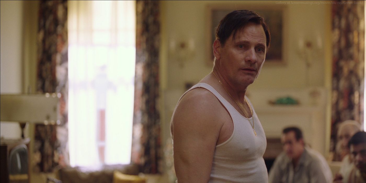 « C'était frustrant » : Viggo Mortensen réfléchit avec franchise à la controverse...