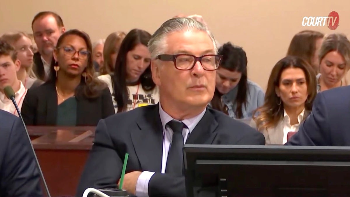 L'avocat d'Alec Baldwin demande au juge de classer l'affaire au troisième jour du procès