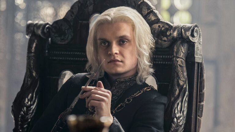 La star de House of the Dragon réagit au casting de Hunger Games