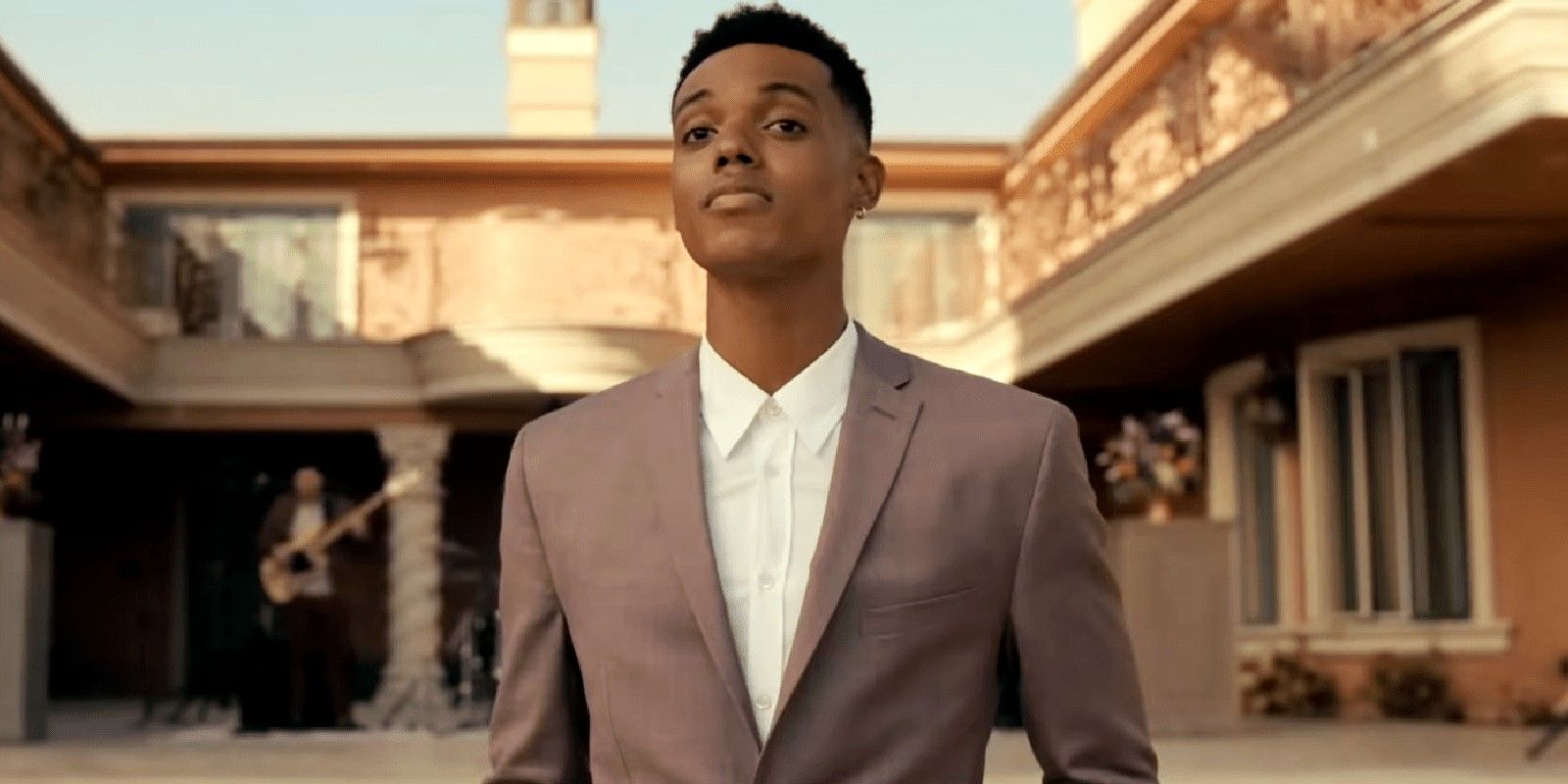 Le retour de l'acteur original de la saison 3 de Bel-Air, Fresh Prince, annoncé par le showrunner : ...