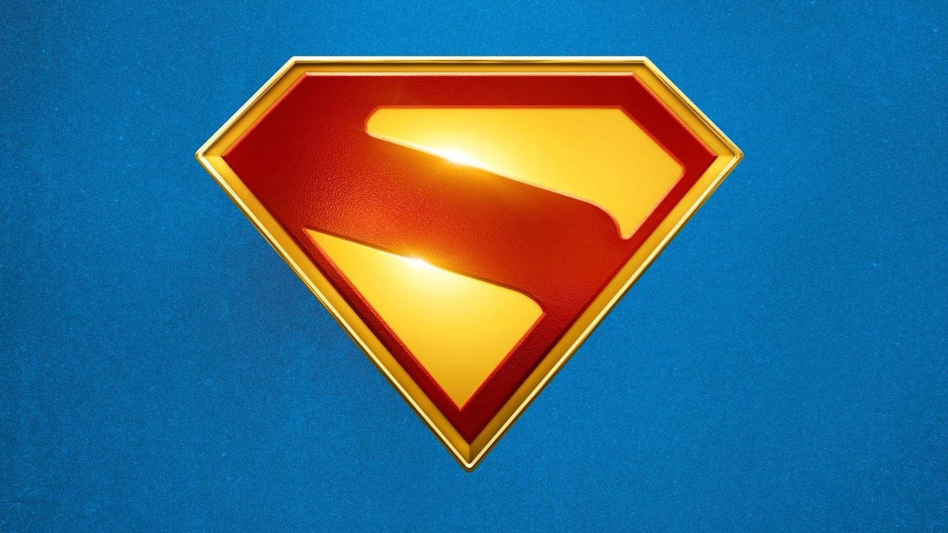 Le tournage de Superman est terminé, James Gunn célèbre avec une nouvelle photo du casting