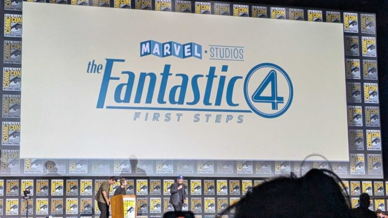 Marvel dévoile le titre complet des « Quatre Fantastiques » et des images prévisualisées façon années 60 au Comic-Con