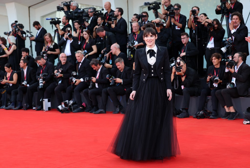 1725061504 543 Galerie du tapis rouge du Festival du film de Venise
