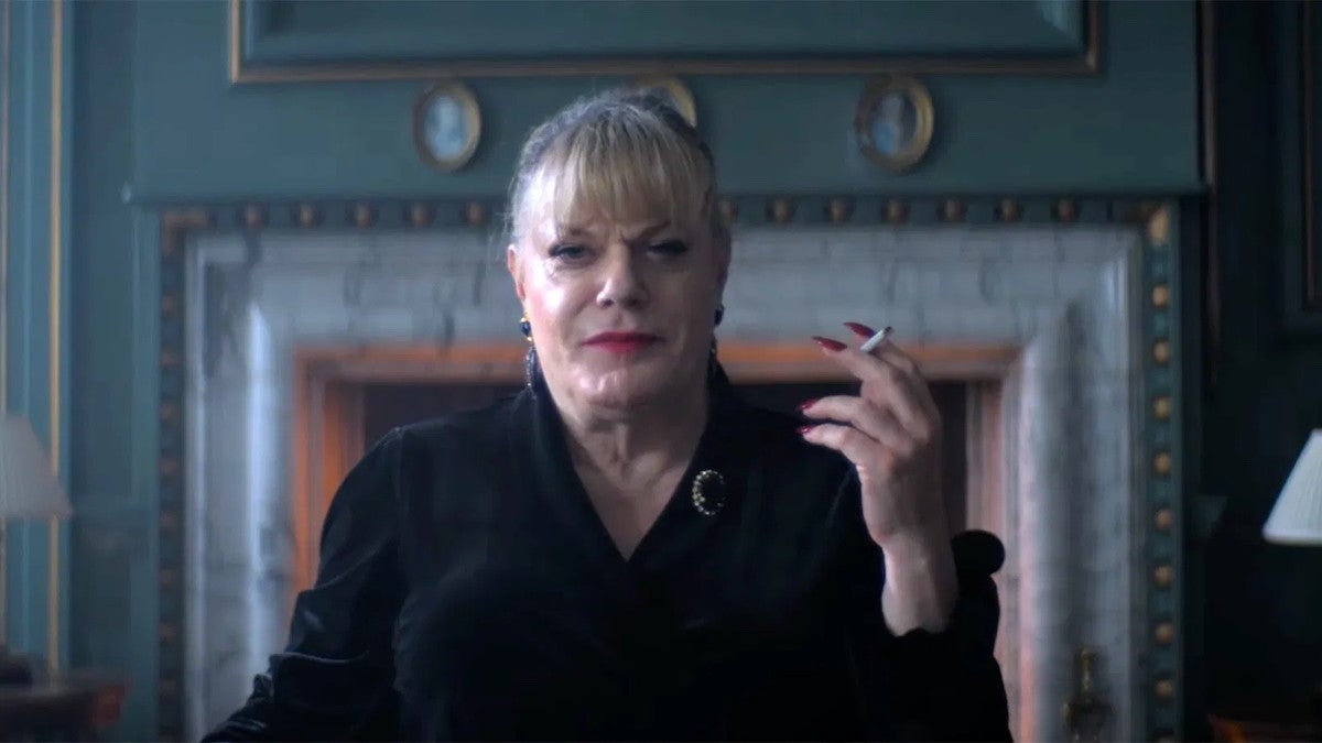 Critique de « Docteur Jekyll » : Eddie Izzard nous fascine dans la dernière Maison des horreurs de Hammer