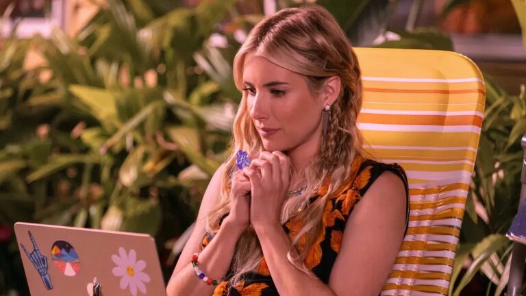 Emma Roberts réagit aux rumeurs de casting pour le biopic sur Britney Spears