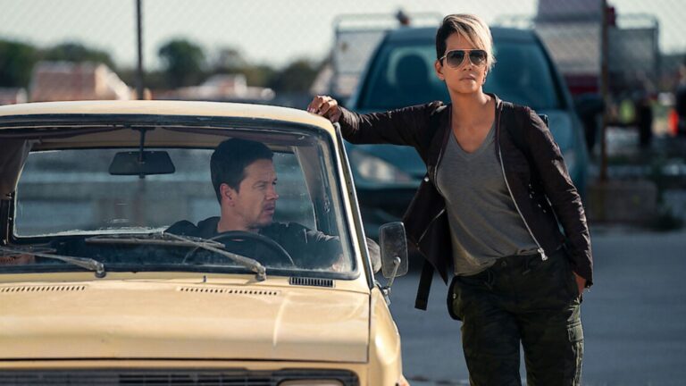 Halle Berry commente sa sortie du film All's Fair de Ryan Murphy