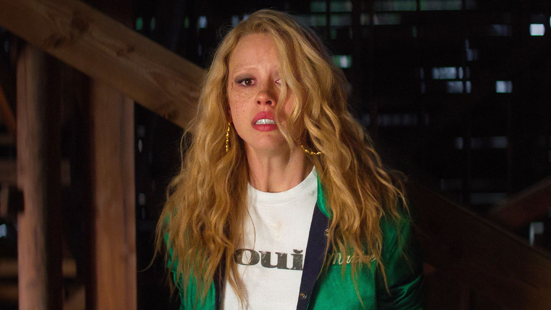 L'acteur de MaXXXine qui a poursuivi Mia Goth et A24 pour agression a un passé criminel