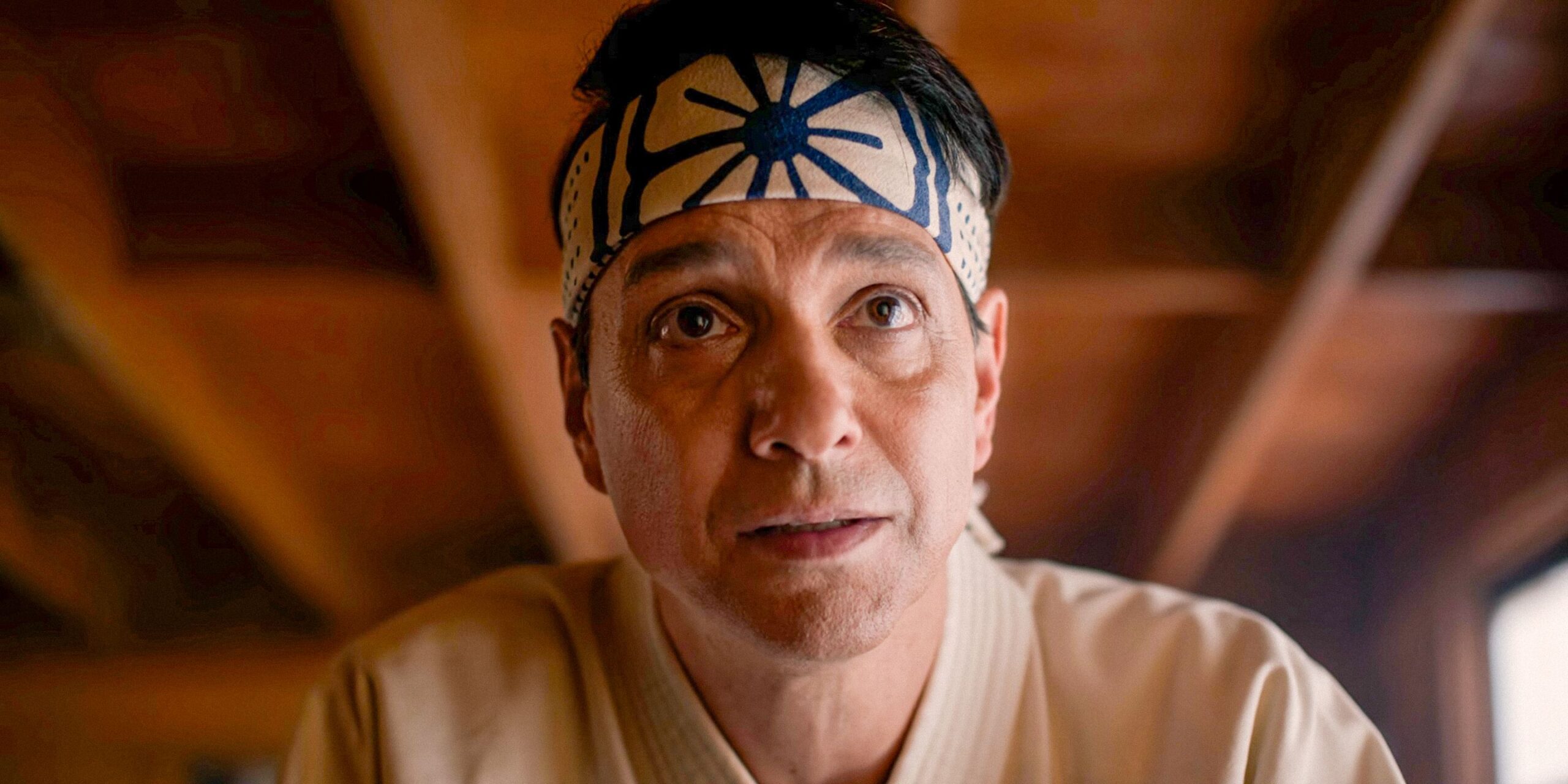 L'avertissement de Mike Barnes concernant Sekai Taikai dans la saison 6 de Cobra Kai devrait être...