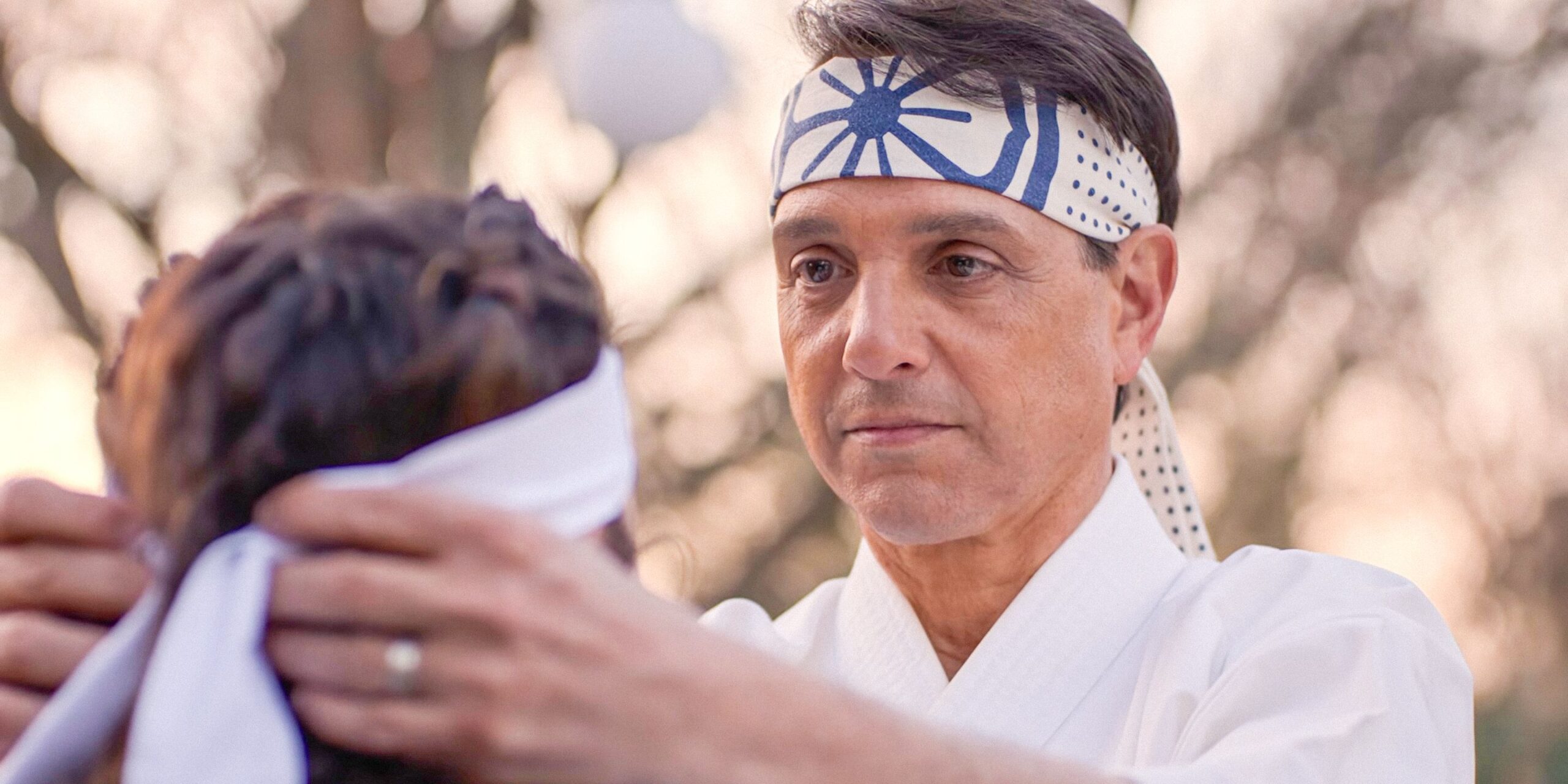 La fin de la saison 6 de Cobra Kai dévoilée par le créateur après avoir vu la finale...