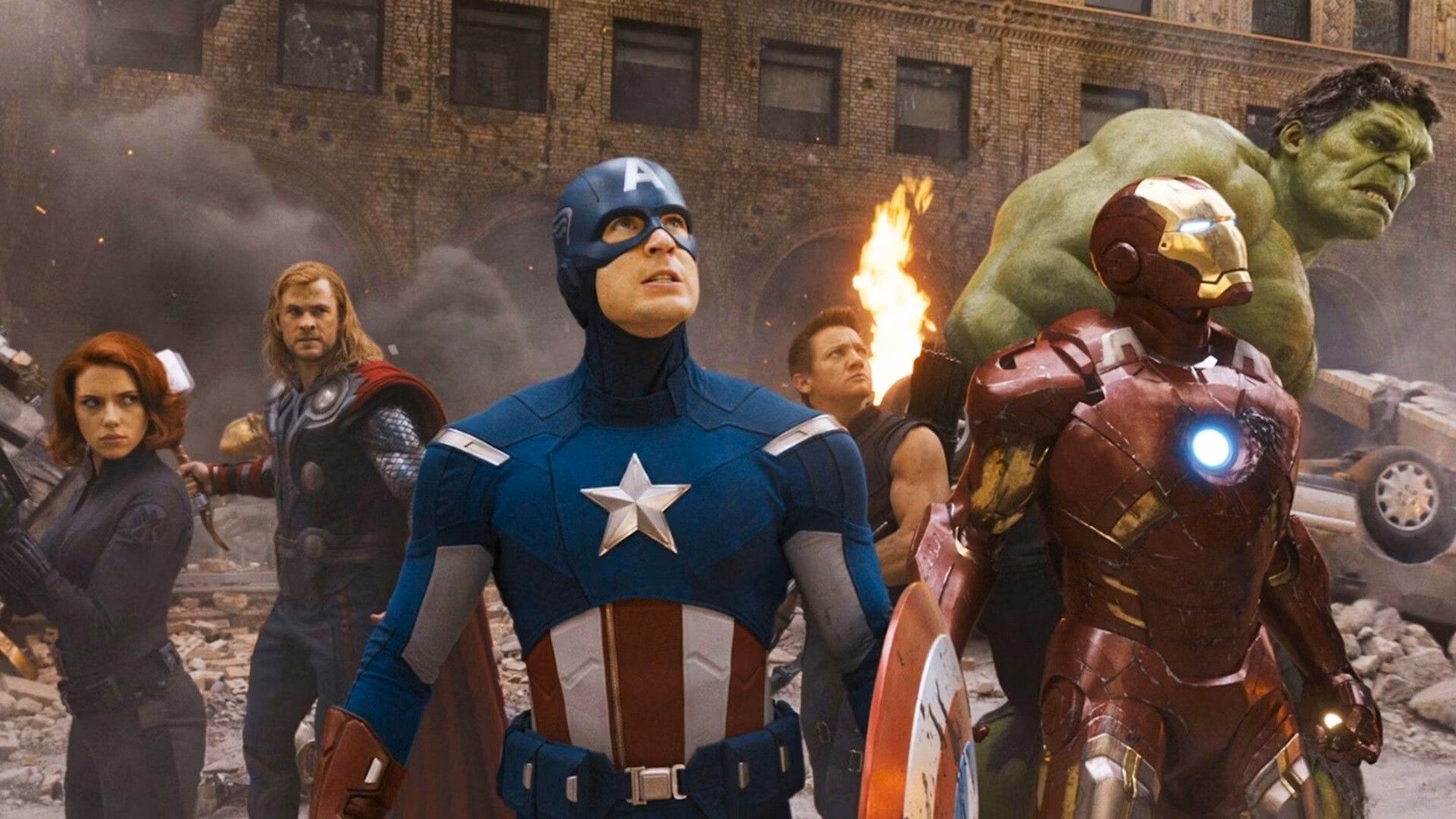 La star des Avengers se demande si Robert Downey Jr. leur a parlé de son
