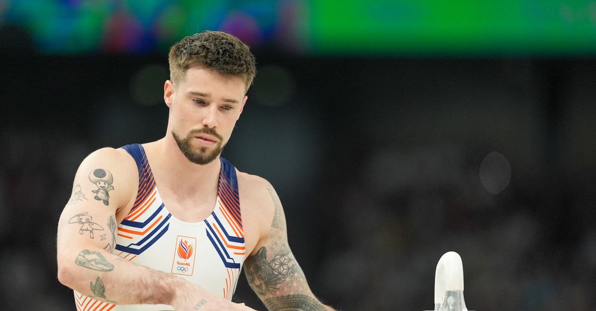 Le gymnaste olympique Casimir Schmidt a un tatouage de Mew — mais ce n'est pas son Pokémon préféré