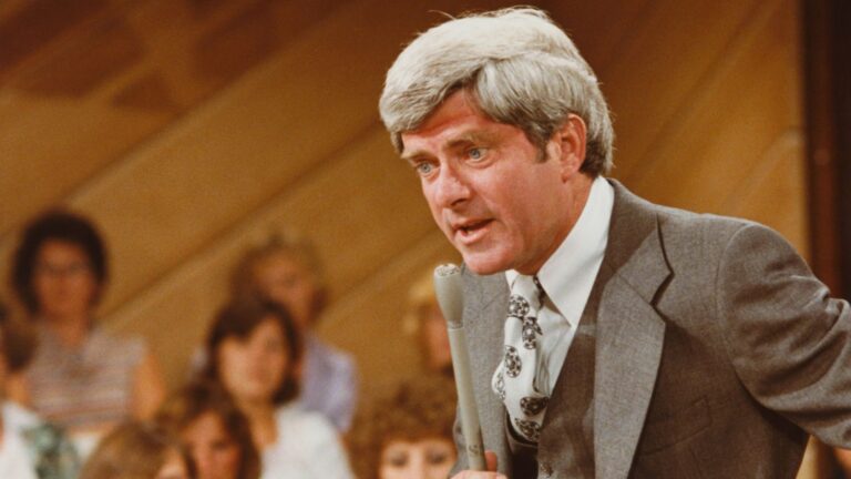 Phil Donahue, pionnier de l'animation de talk-shows, décède à 88 ans