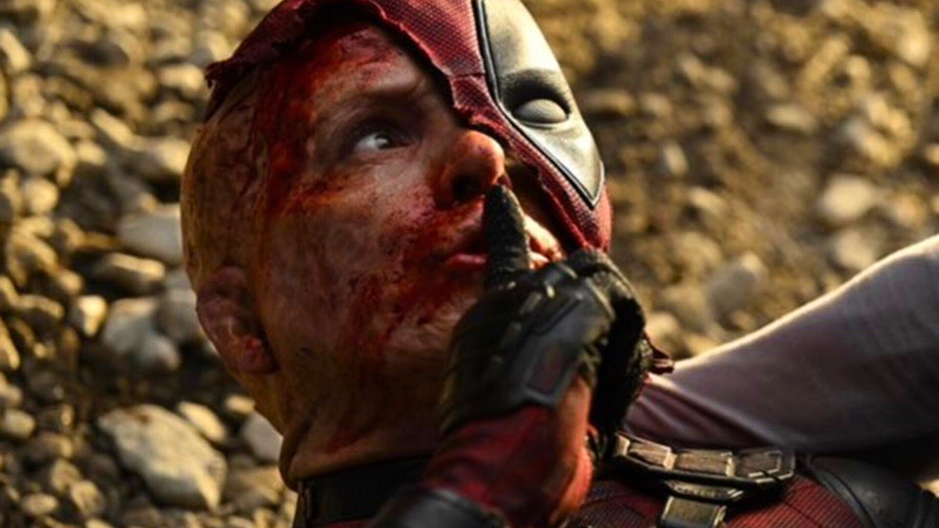 Ryan Reynolds laisse entendre qu'il y a plus dans la scène de Thor entre Deadpool et Wolverine