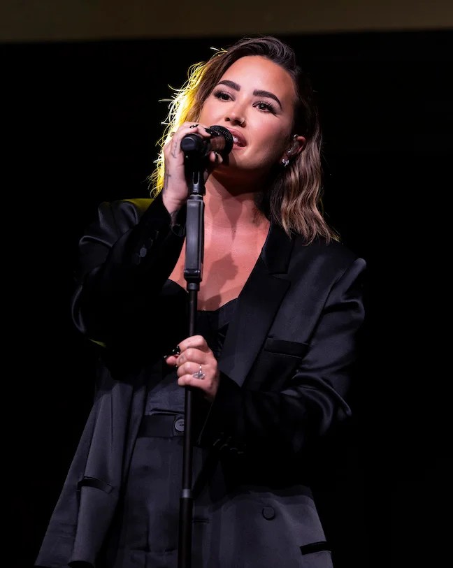 Demi Lovato chante sur Hulu "Enfant Star" première (Disney/Frank Micelotta)