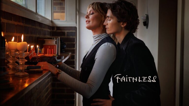 Critique de Faithless | Ingmar Bergman se fait remettre à neuf dans une série télévisée sexy et triste