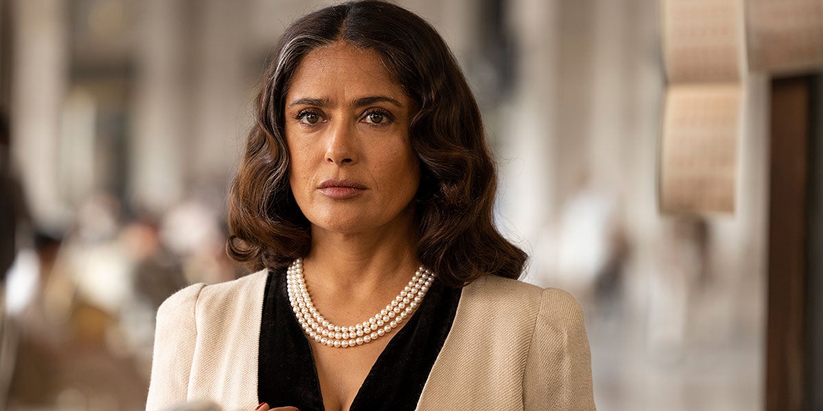 Critique de « Sans sang » : Salma Hayek Pinault et Demián Bichir affrontent des fantômes dans Inert d'Angelina Jolie