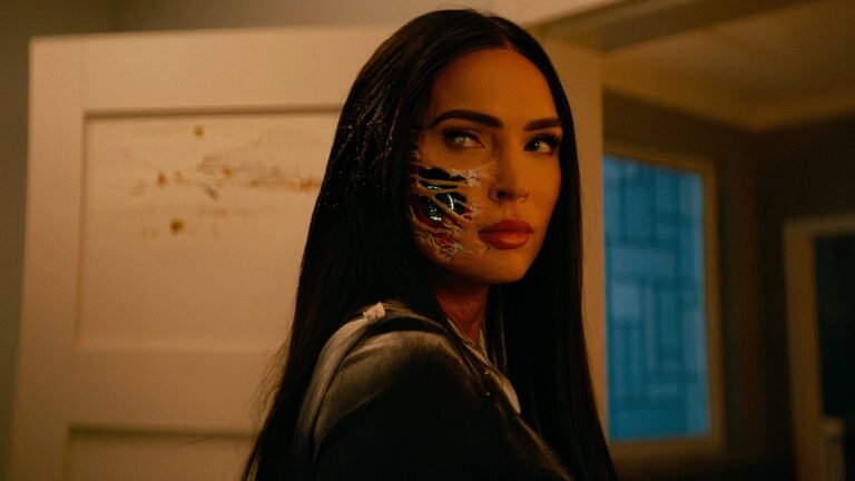 Critique de Subservience | Megan Fox brille dans un robot autrement oubliable