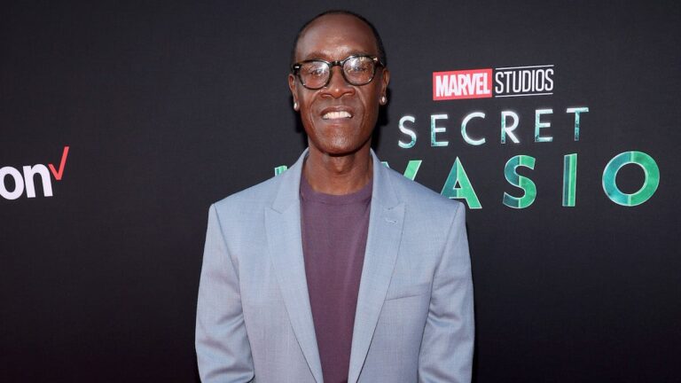 Don Cheadle dit que les fans lui critiquent ouvertement « Ocean's Twelve » et le casting en parle : « C'est un