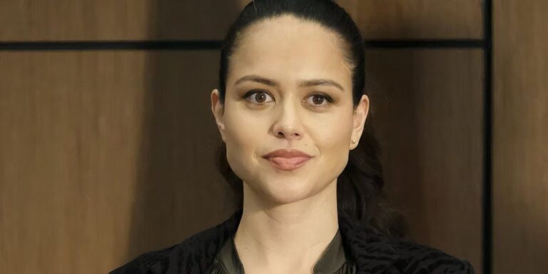 La recrue : comment la grossesse réelle d'Alyssa Diaz a changé l'histoire d'Angela…