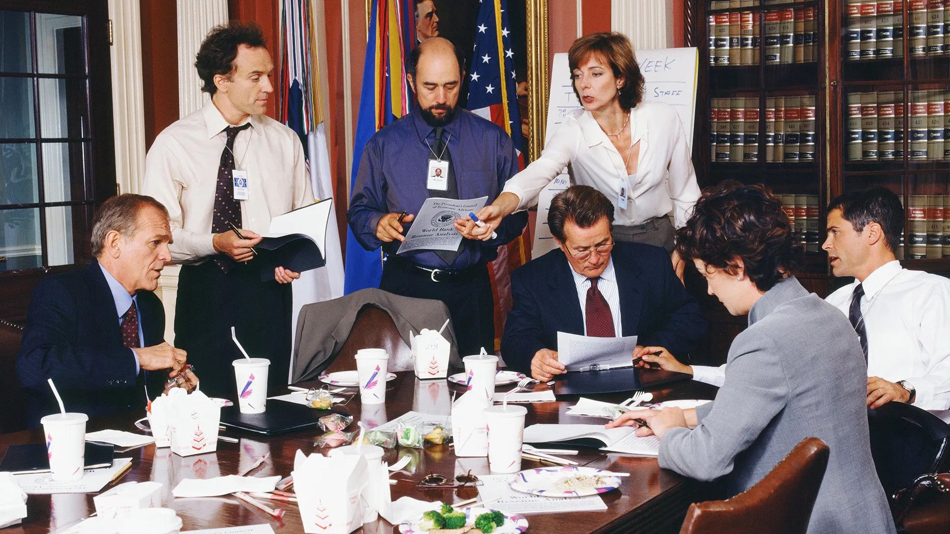 La visite de la Maison Blanche pour le 25e anniversaire de West Wing a été marquée par Aaron Sorkin