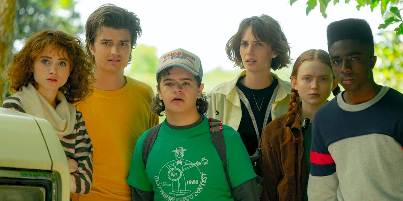 Le casting de Stranger Things fait une visite massive du plateau de tournage dans la vidéo BTS de la saison 5