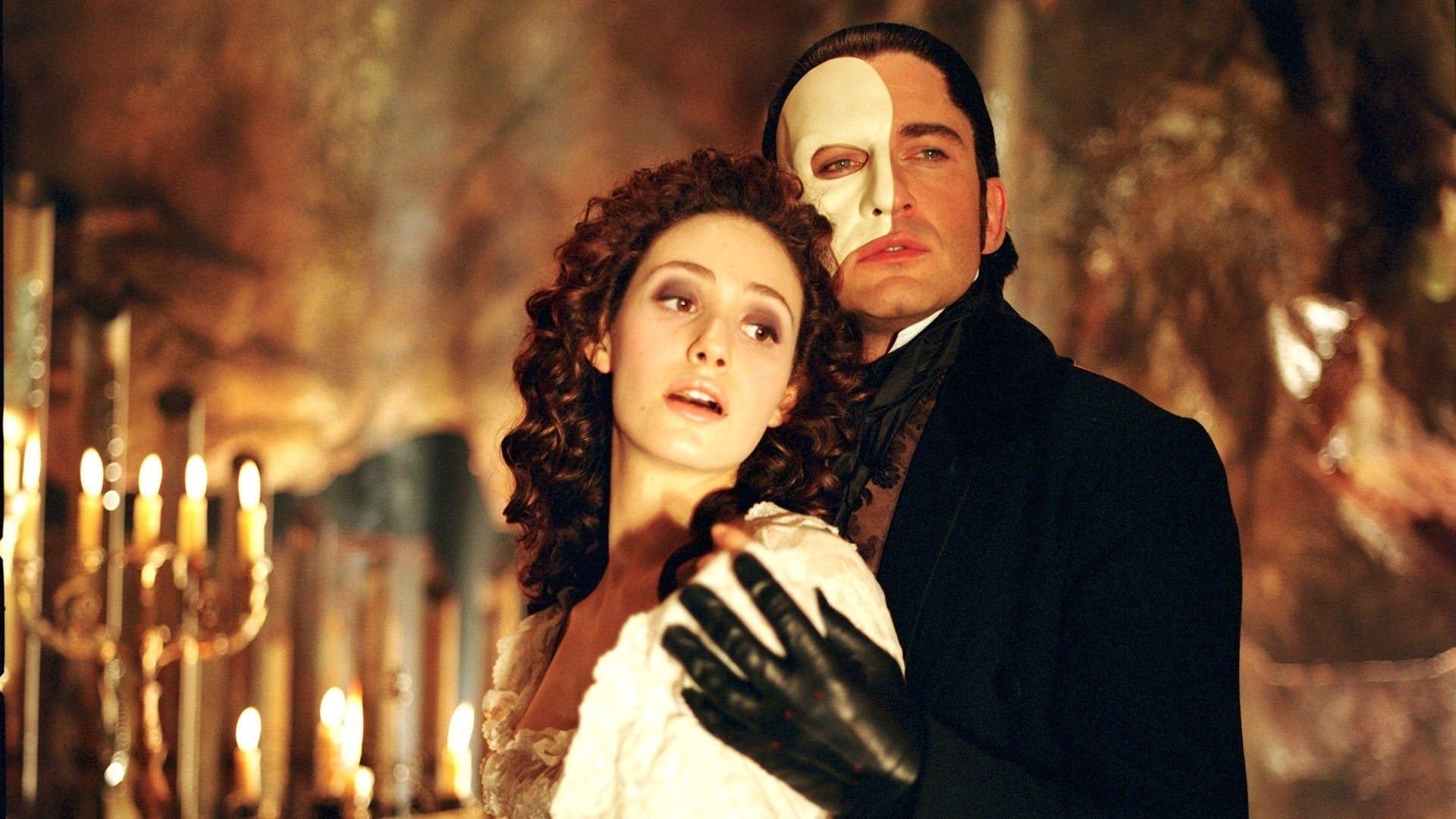 Le directeur musical du lycée s'attaque au remake du Fantôme de l'Opéra pour jeunes adultes