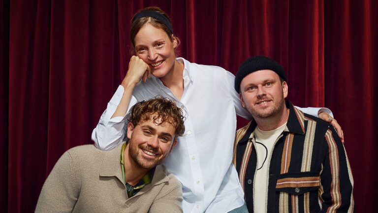 Vicky Krieps affirme que l'histoire de fantômes « Went Up the Hill » l'a aidée à surmonter sa propre perte