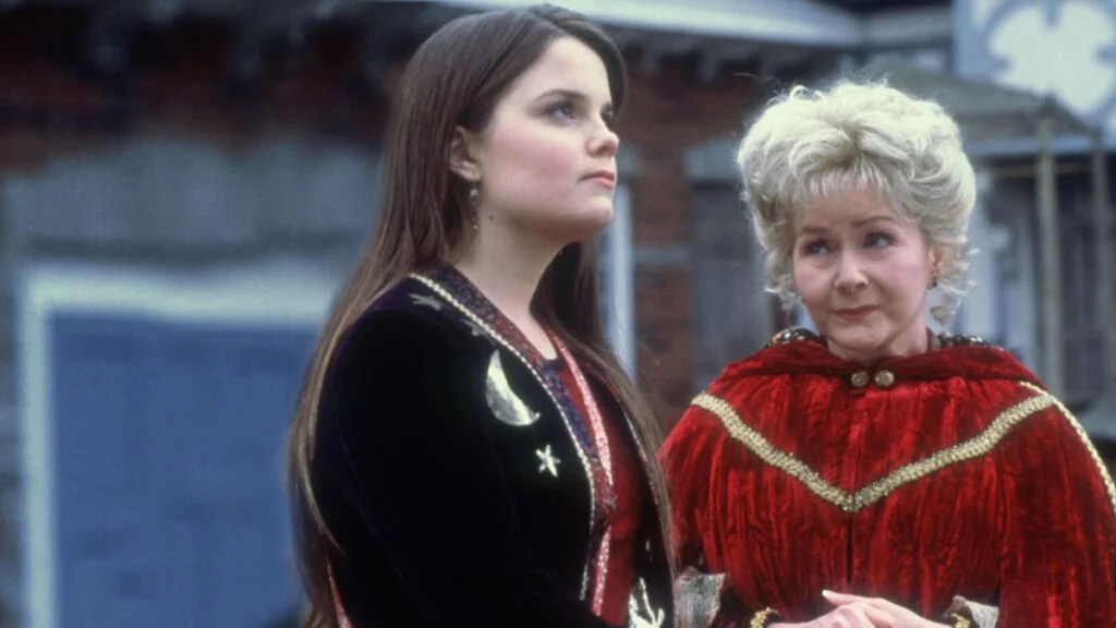1727992068 736 Voici comment regarder tous les films Halloweentown dans
