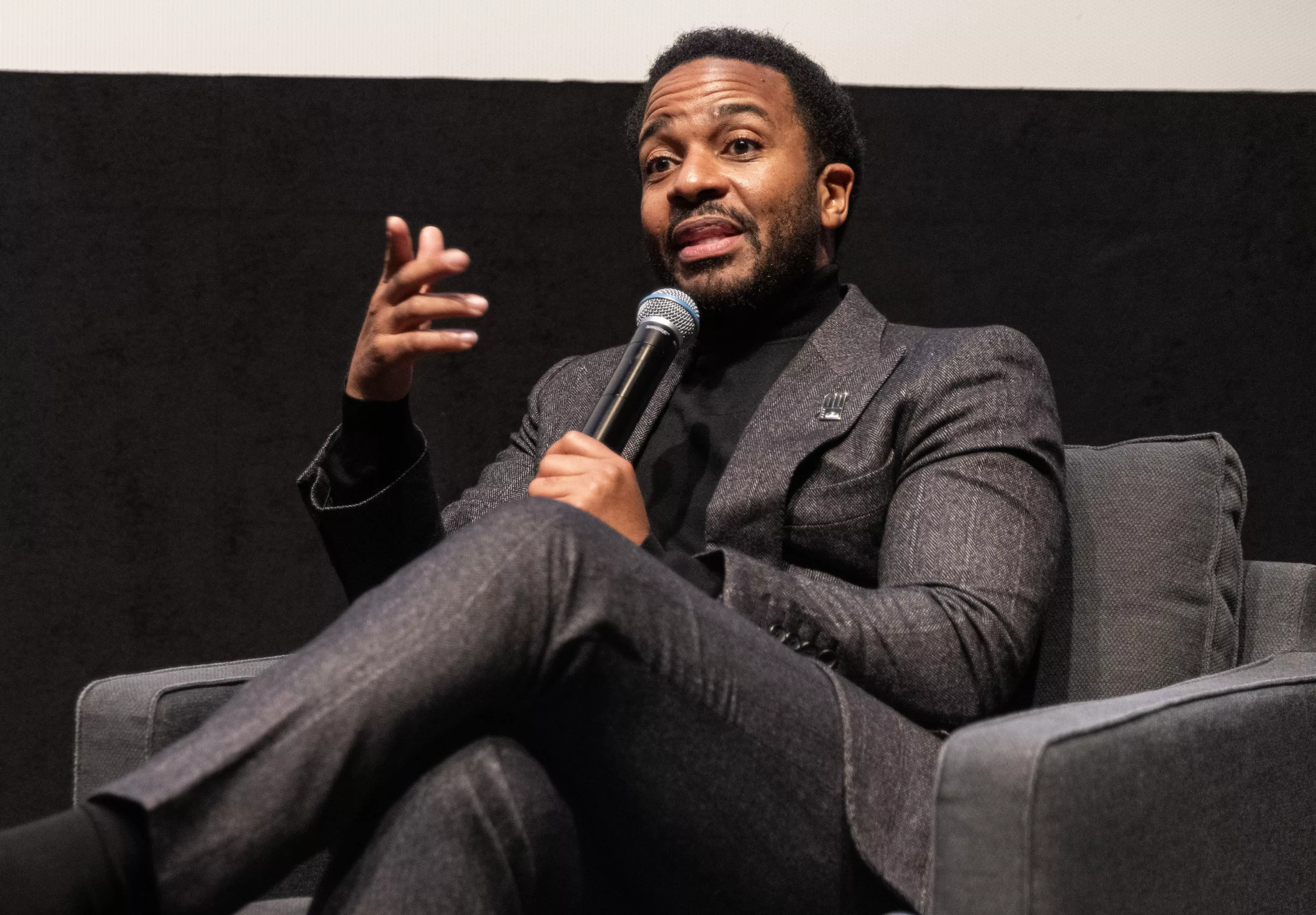 Andre Holland Talks Deleted Scenes from 42 Festivals.webp