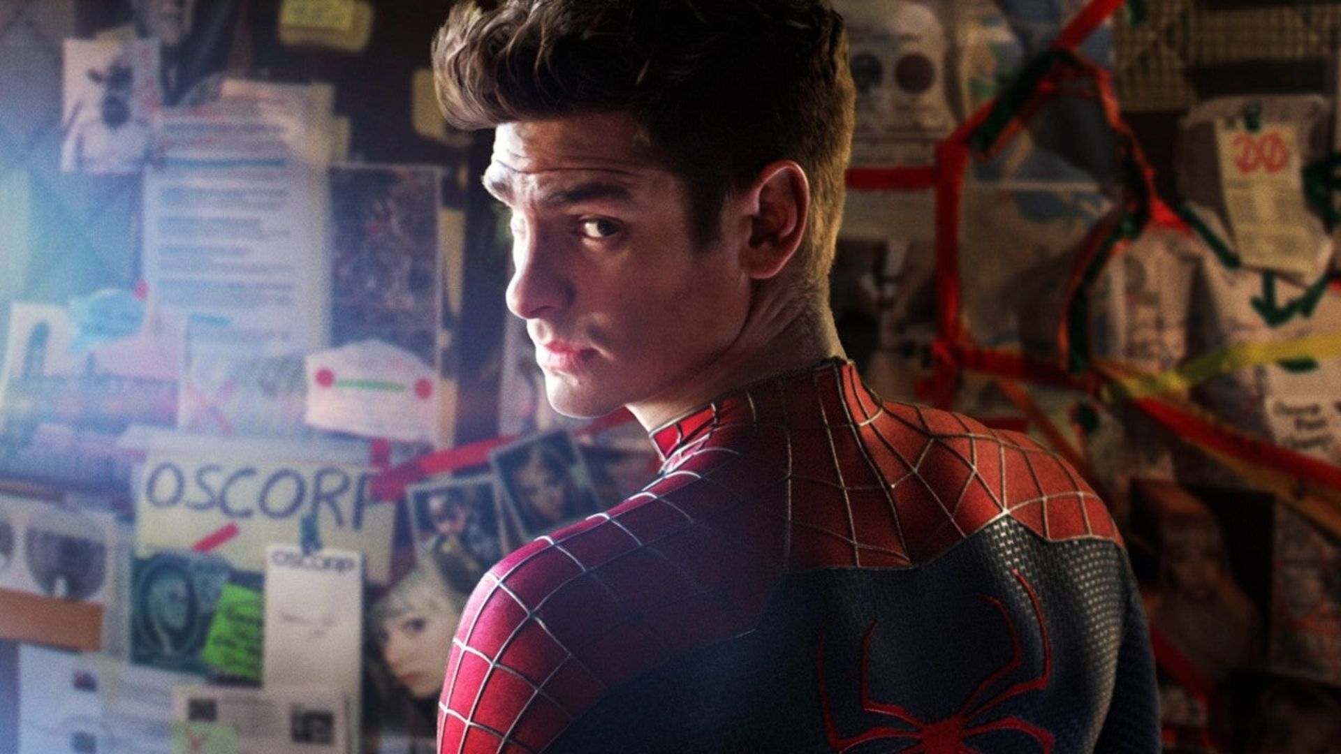 Andrew Garfield parle à Elmo du chagrin après la mort de sa mère