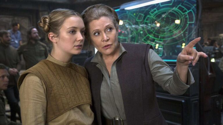 Billie Lourd publie un hommage émotionnel à Carrie Fisher à l'occasion de son 68e anniversaire