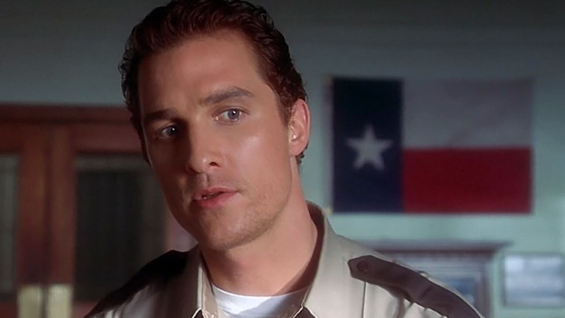 Drew Barrymore se souvient du jeu de bongo et de tequila de Matthew McConaughey