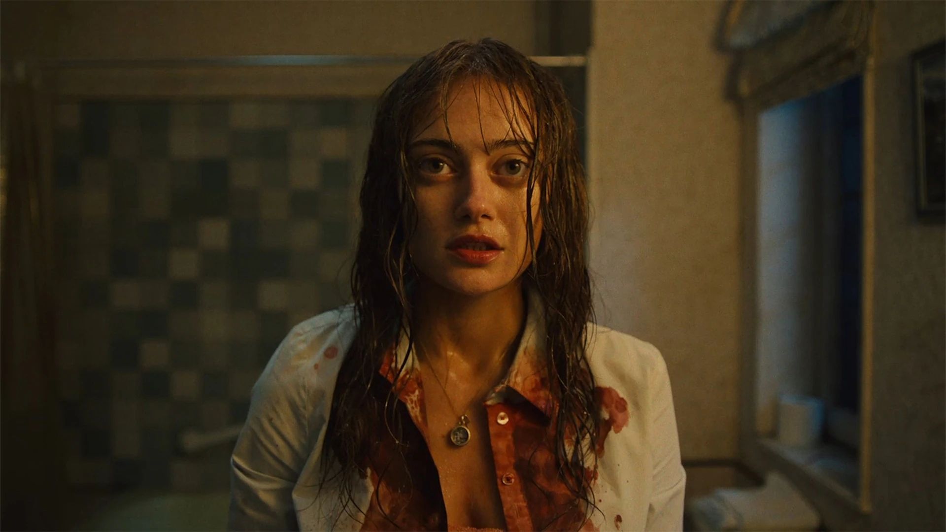 Ella Purnell Binge a regardé des émissions True Crime pour se préparer au rôle de Sweetpea