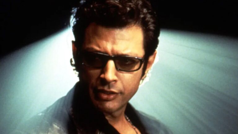 Jeff Goldblum joue timidement lorsqu’il aborde un éventuel retour dans Jurassic