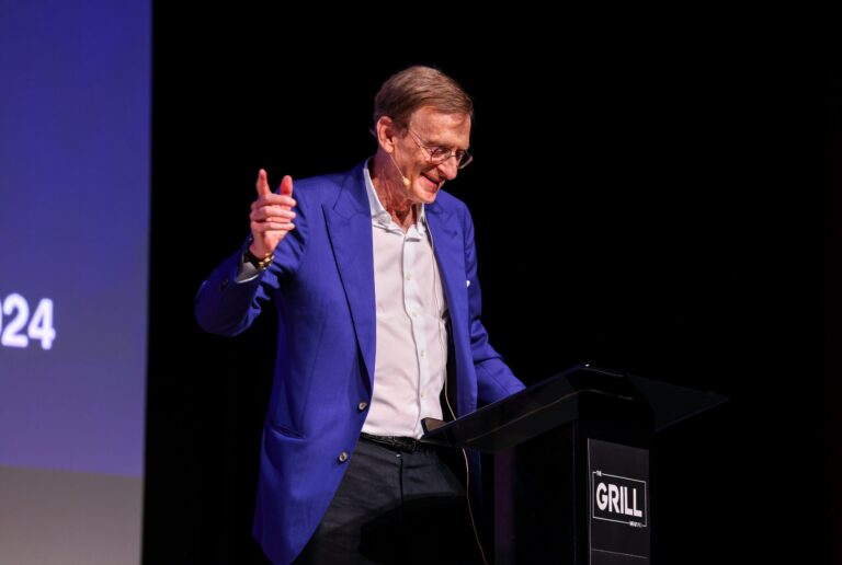 Jeff Sagansky, vétéran de l'industrie, réprimande les studios hollywoodiens pour leurs décisions menant à des choses « incroyables »