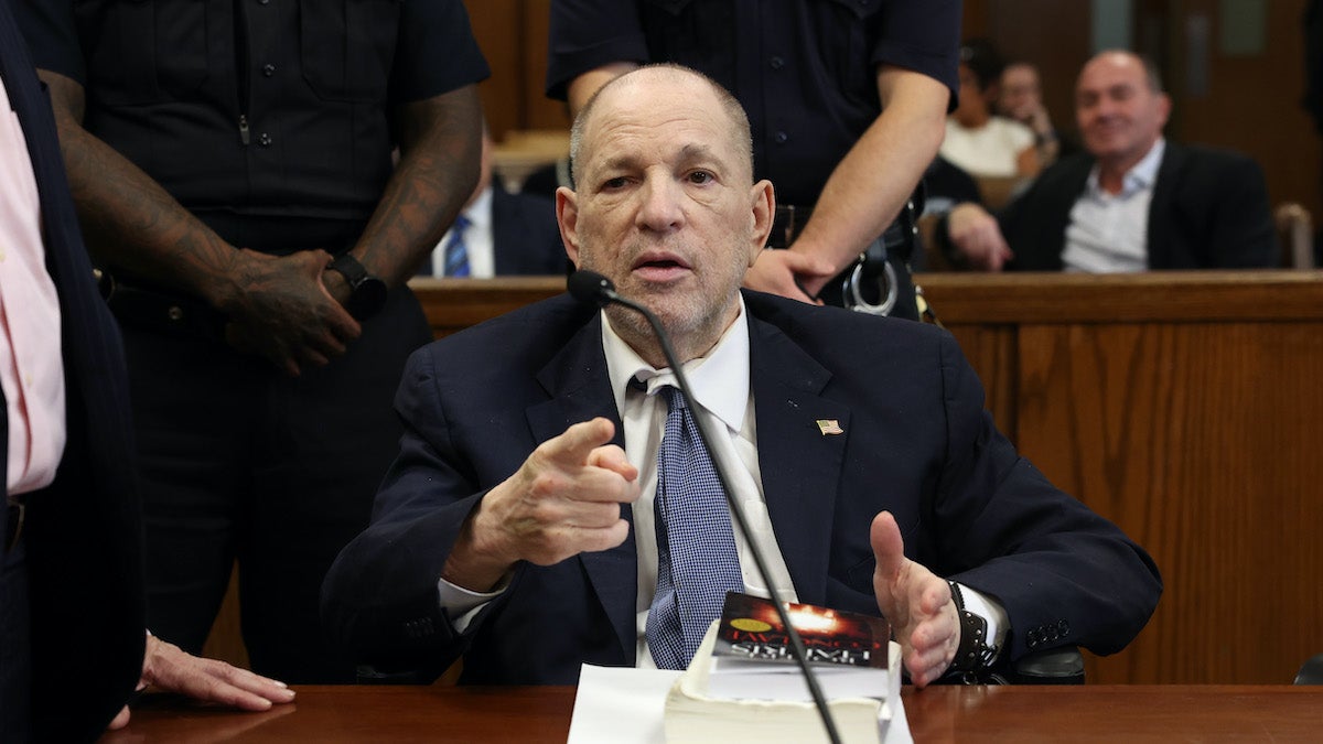 L'accusateur d'Harvey Weinstein ajouté à l'affaire New York, le nouveau procès est reporté à 2025