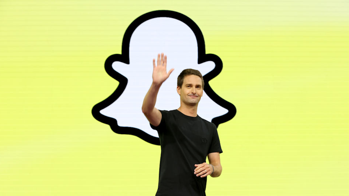 Les actions de Snapchat bondissent de 15 % par rapport au rapport du troisième trimestre et au plan de rachat d'actions
