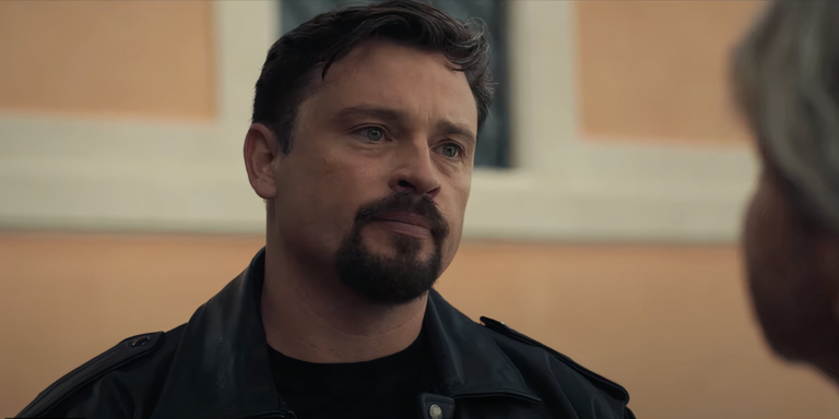 Revue de Mafia Wars : Tom Welling est loin du Kansas dans ce…