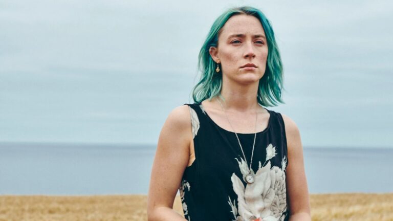 Saoirse Ronan confirme avoir refusé le rôle de Black Widow MCU