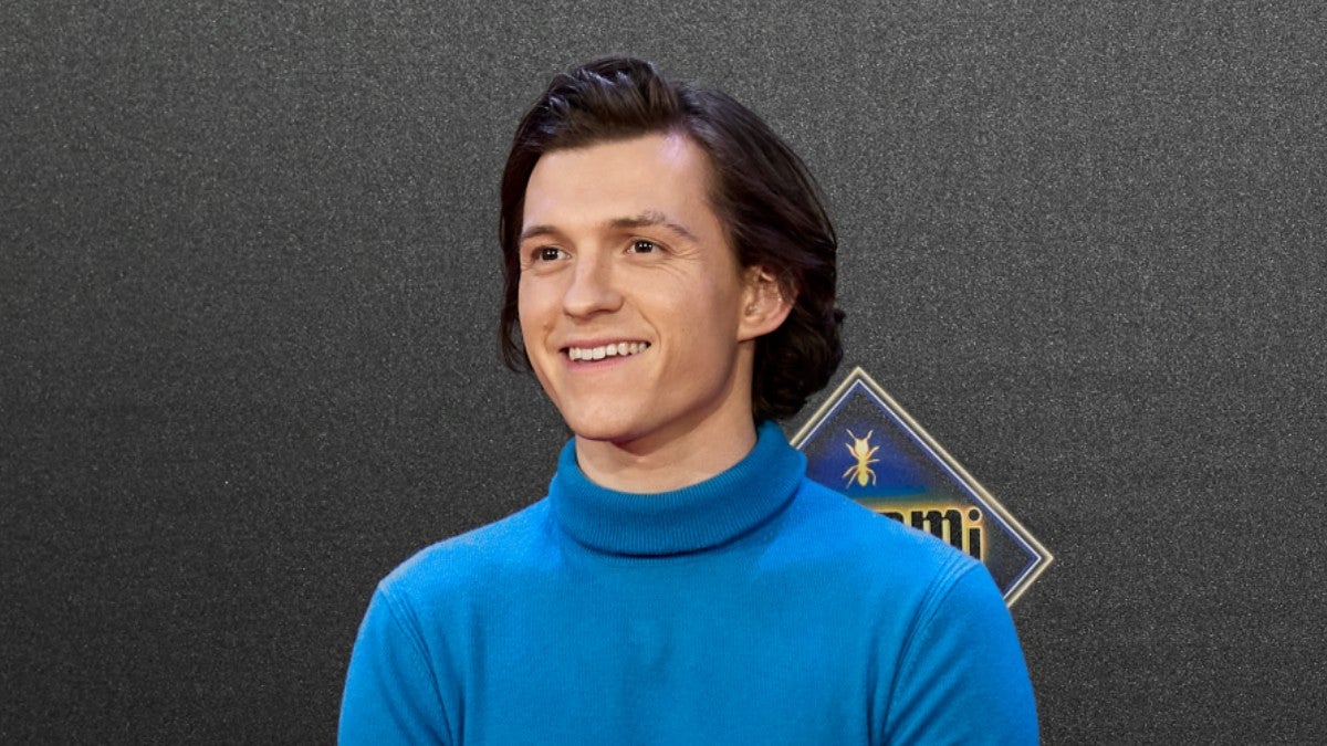 Tom Holland dirigera le film événement universel de Christopher Nolan avec Matt Damon