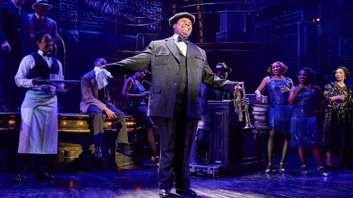 Revue de Broadway « Un monde merveilleux » : Ou, les épouses chanteuses de Louis
