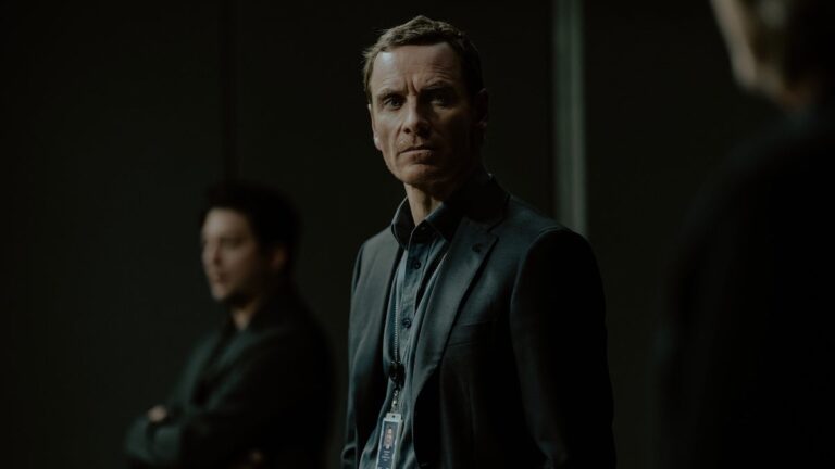 Revue de « l'agence » : Michael Fassbender ne peut pas sauver ce cliché lourd