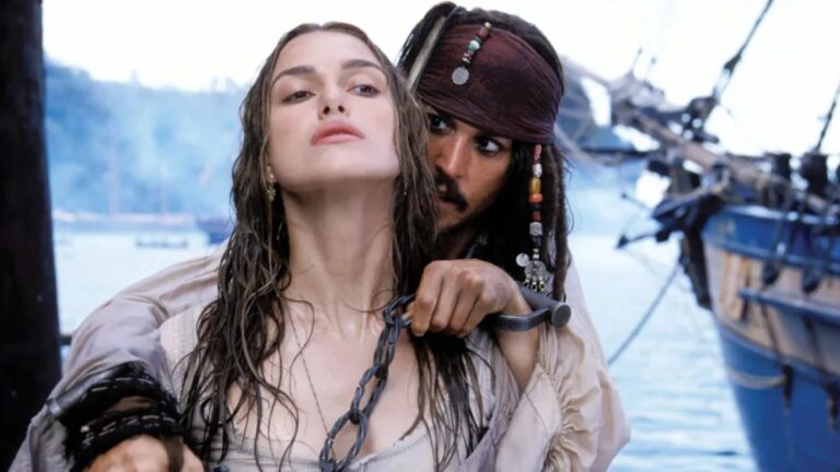 Keira Knightley dit que le succès à un jeune âge s'est fait « à un prix élevé » en raison de la violence et de la misogyne